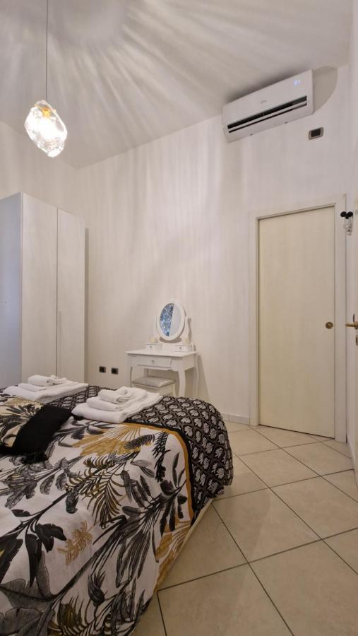 Relax In Trastevere Rome - Independent Apartment Eksteriør billede